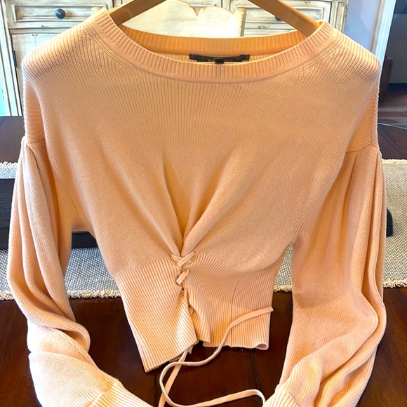 BCBG Sweaters - Bcbg sweater worn once